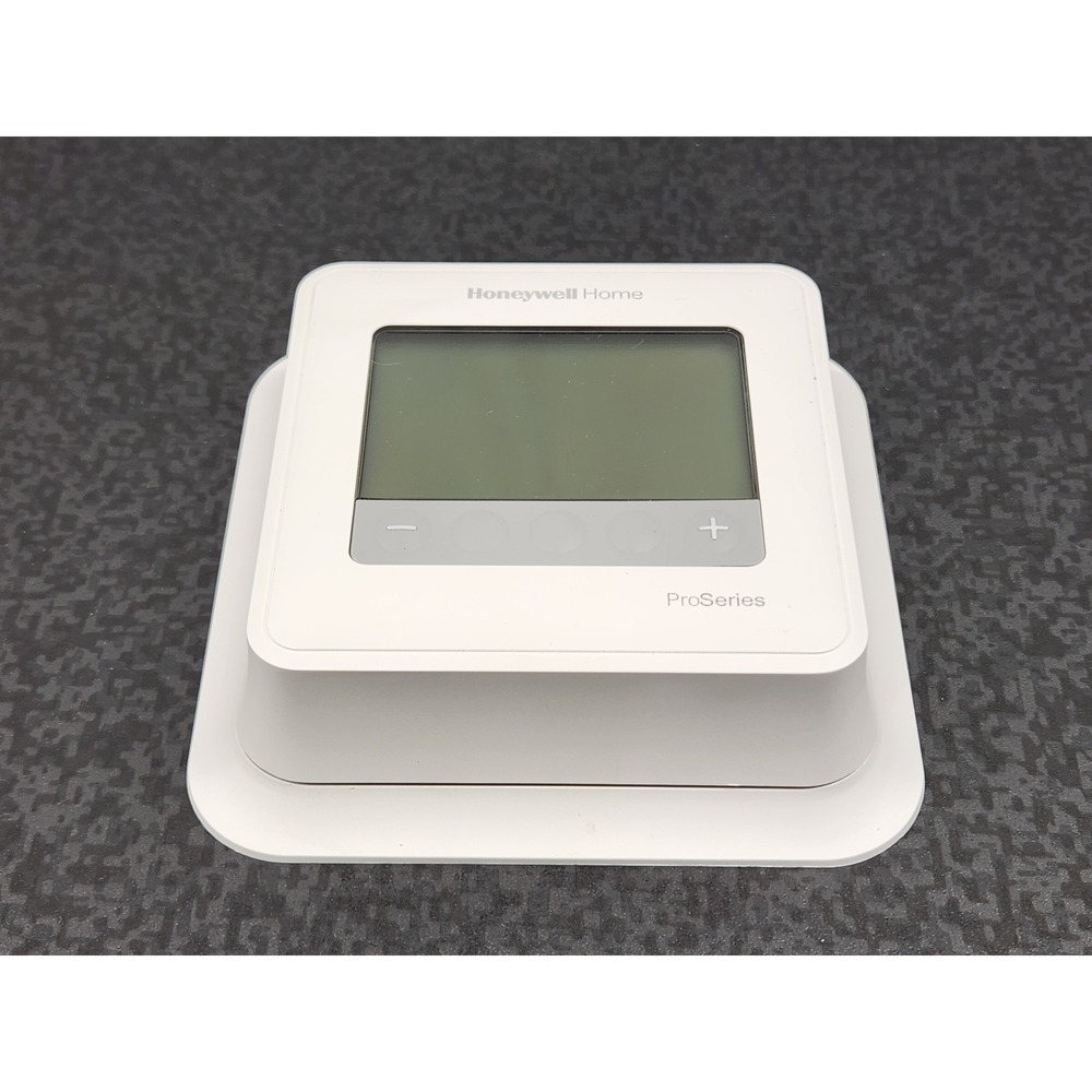 Honeywell Home ProSeries T4 Pro Thermostat TH4110U2005 White Excellent
